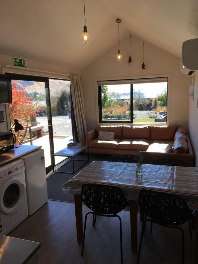 Black Beech House With Stunning Outdoor Bath Lake Tekapo Exteriör bild